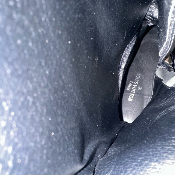 Boots - Picture 12 of 16